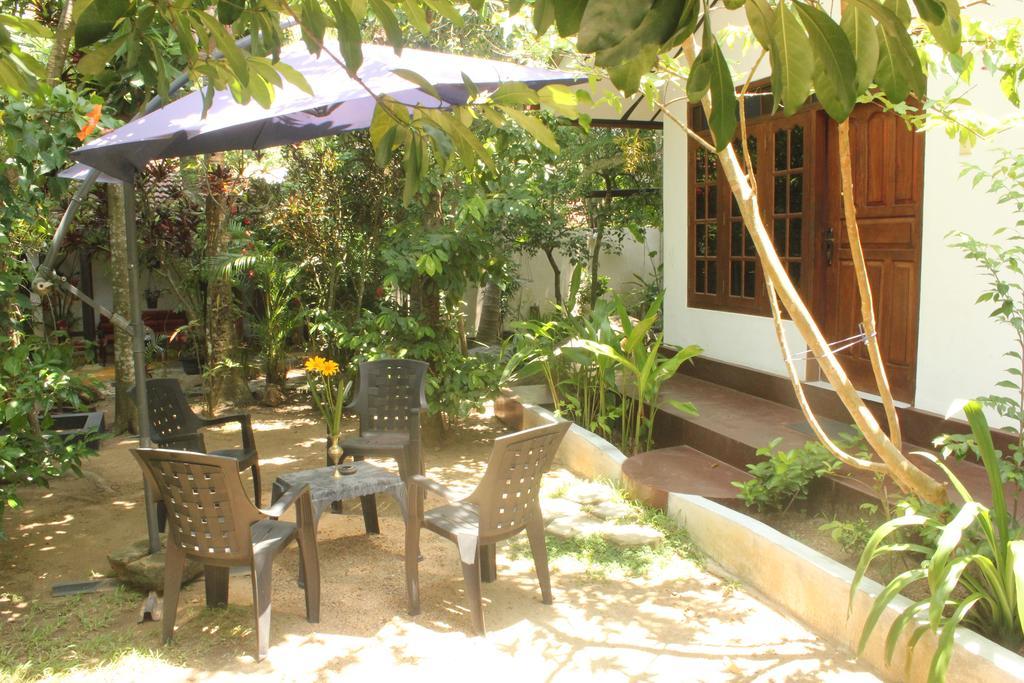 Dionis Villa Unawatuna Exterior photo