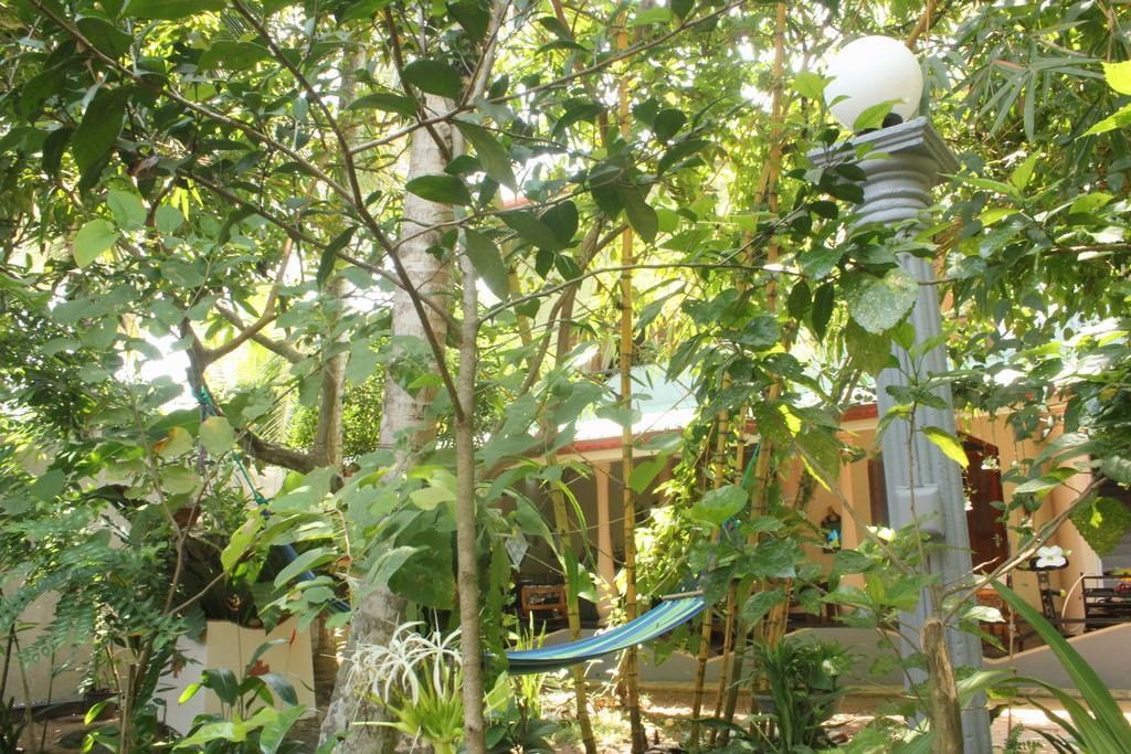 Dionis Villa Unawatuna Exterior photo