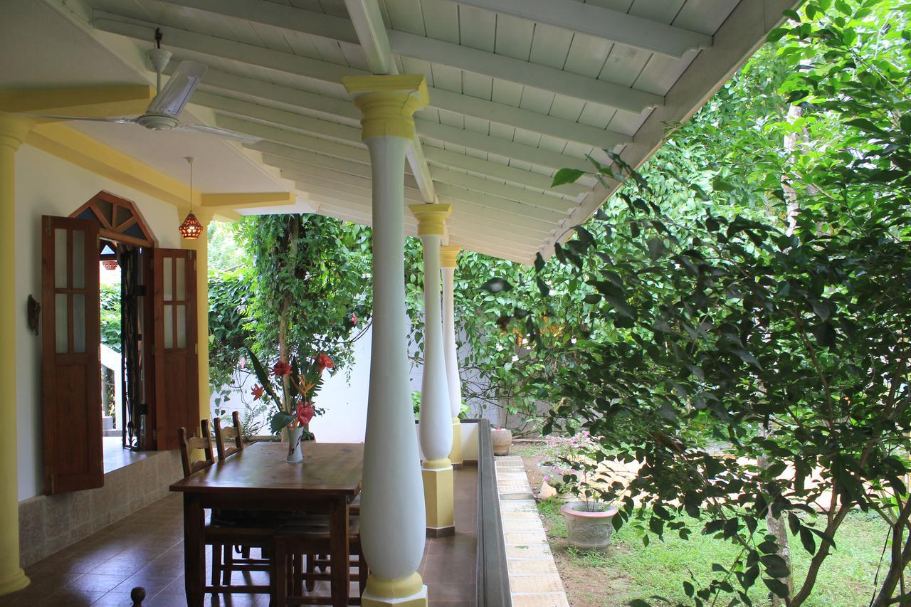 Dionis Villa Unawatuna Exterior photo