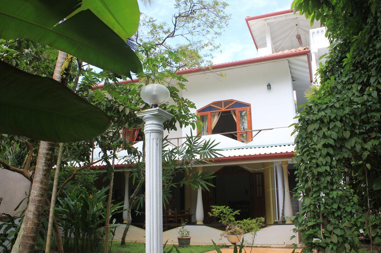 Dionis Villa Unawatuna Exterior photo