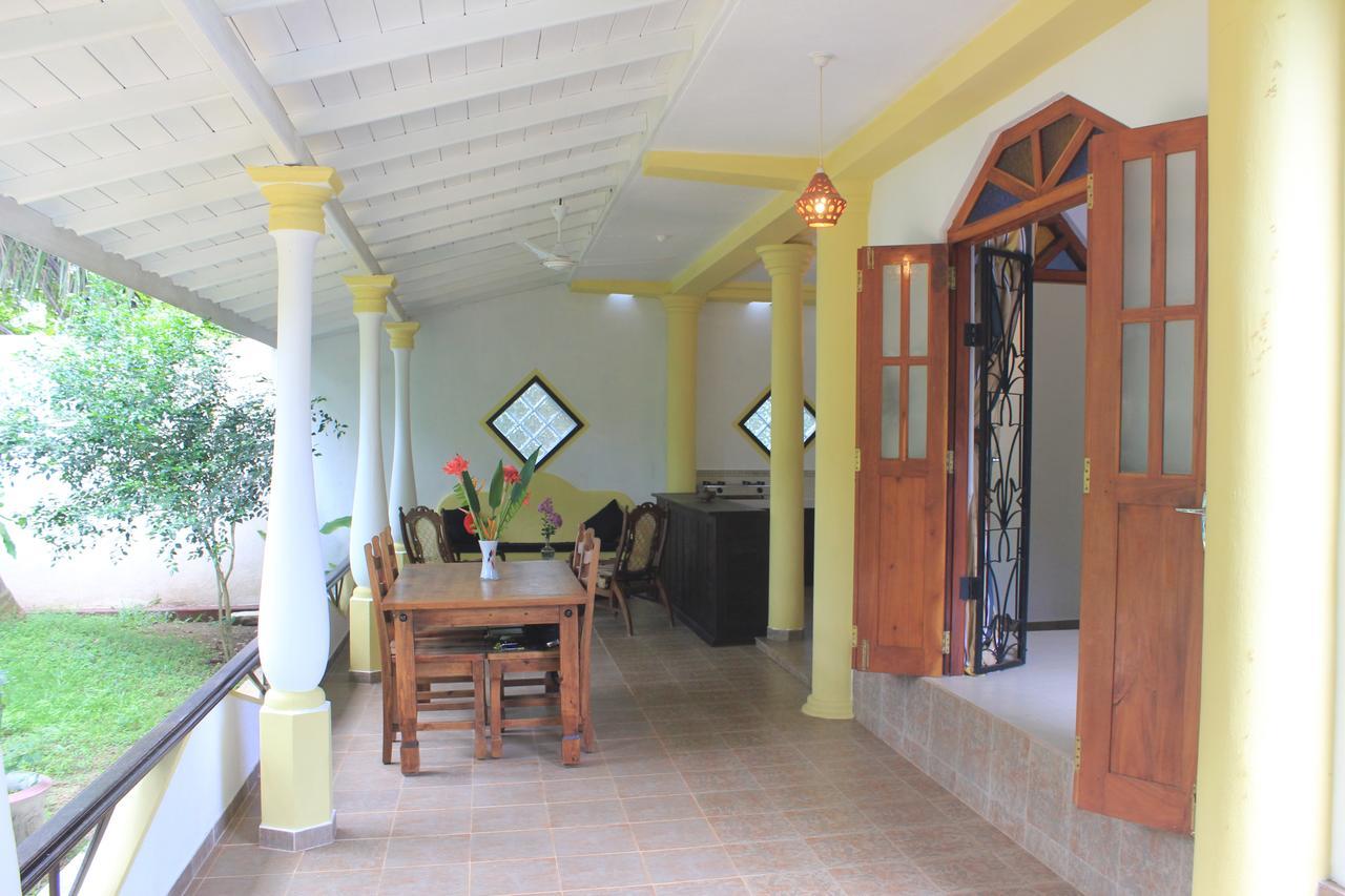 Dionis Villa Unawatuna Exterior photo